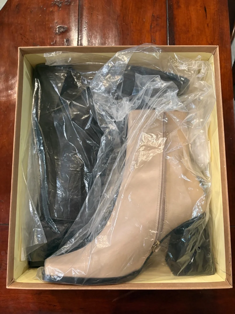 ALOHAS South Bicolor Boots Stone Beige Black Square Toe Block Heel Ankle Boots - Picture 4 of 8